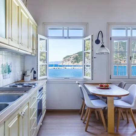 Vivere * Skopelos stad